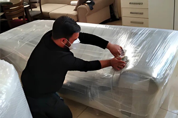 imgi_14_moving3